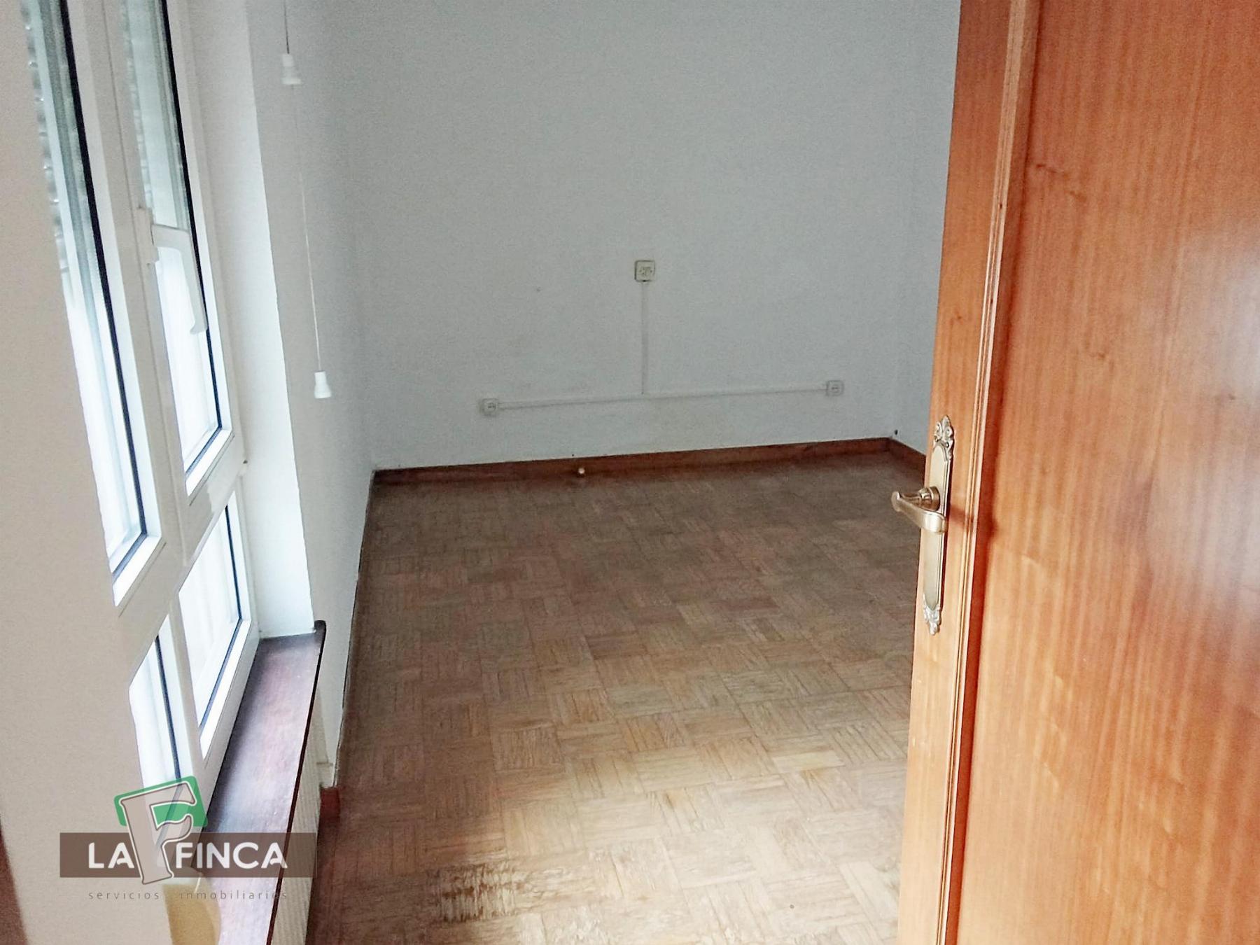 Venta de piso en Oviedo