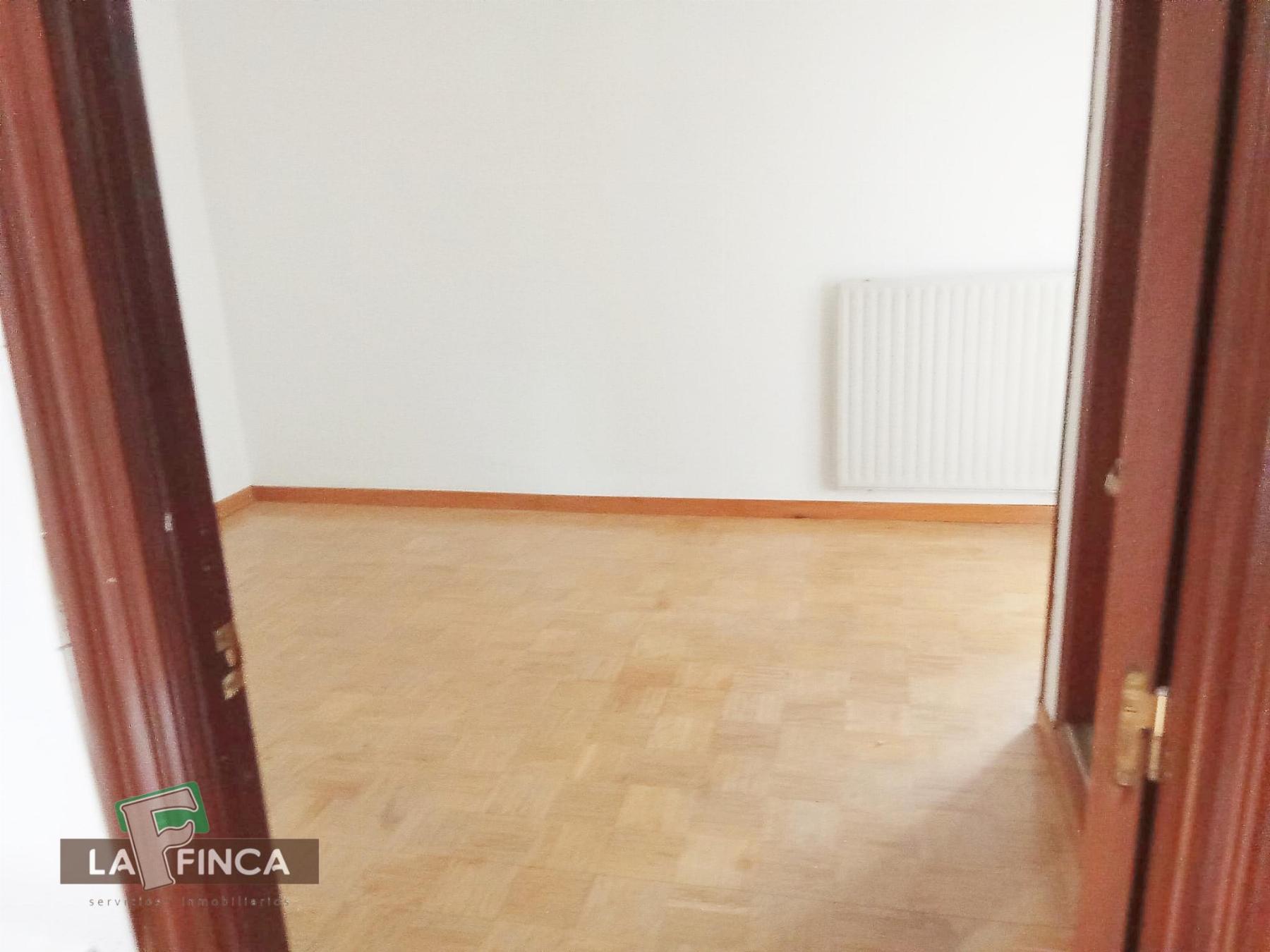 Venta de piso en Oviedo