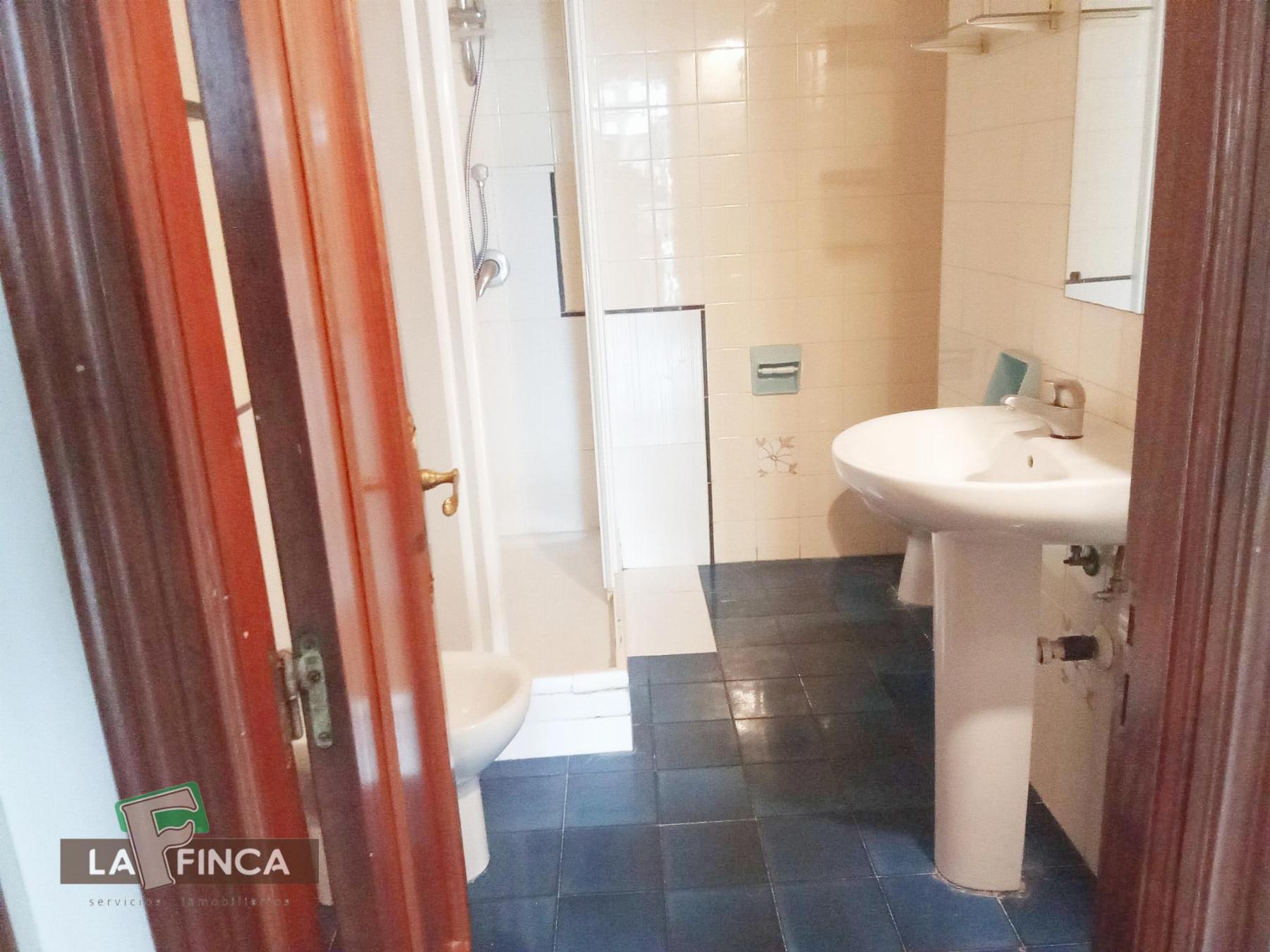 Venta de piso en Oviedo