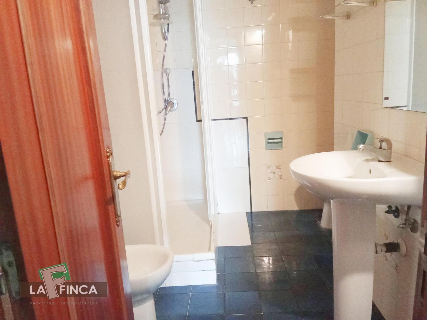 Venta de piso en Oviedo