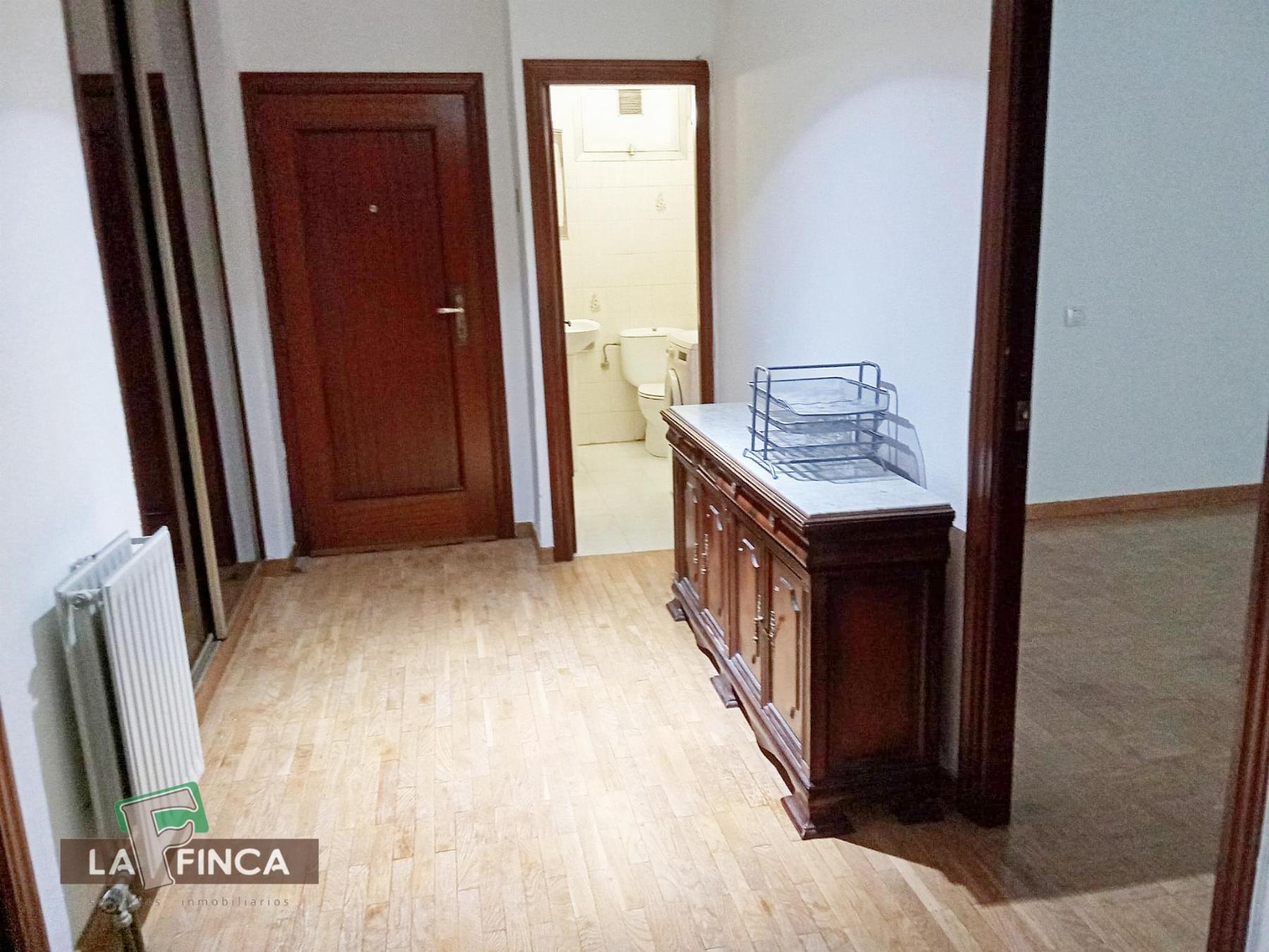 Venta de piso en Oviedo