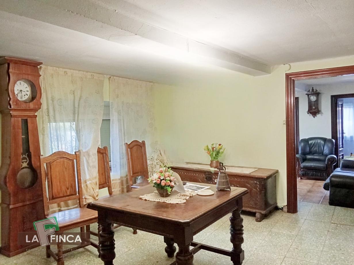 Venta de casa en Villaviciosa