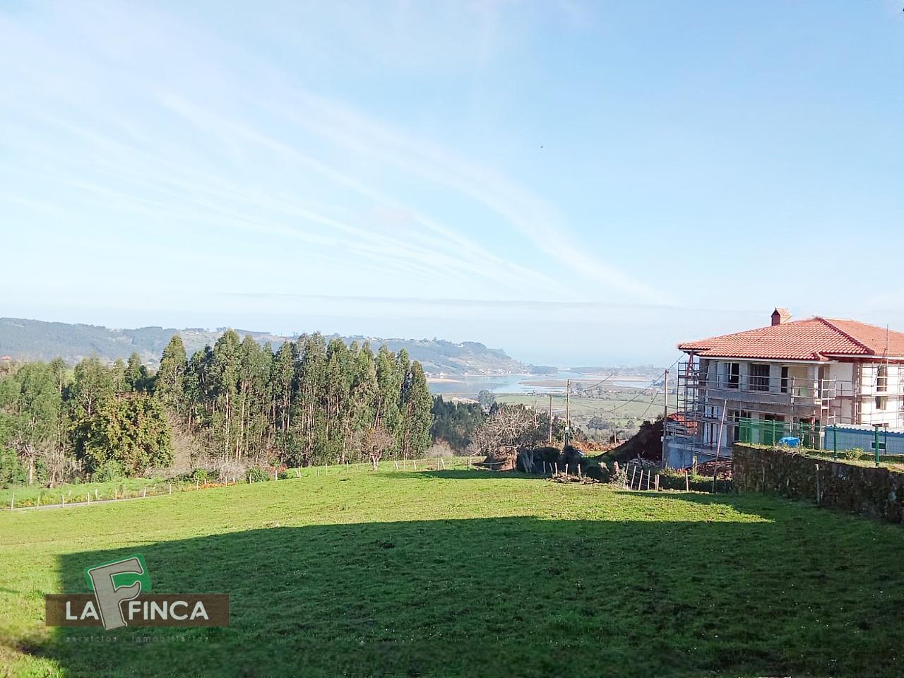 Venta de casa en Villaviciosa