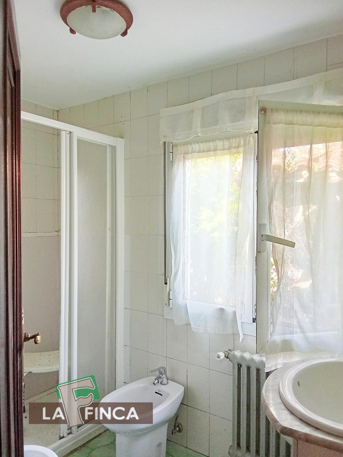 Venta de casa en Villaviciosa