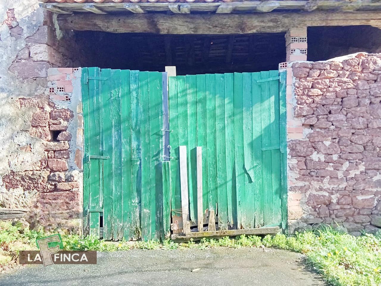 Venta de casa en Villaviciosa