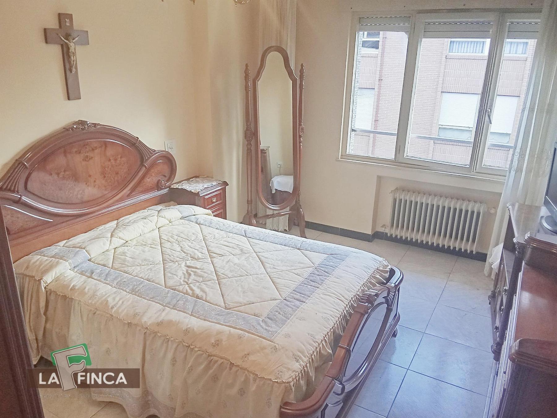 Venta de piso en Oviedo