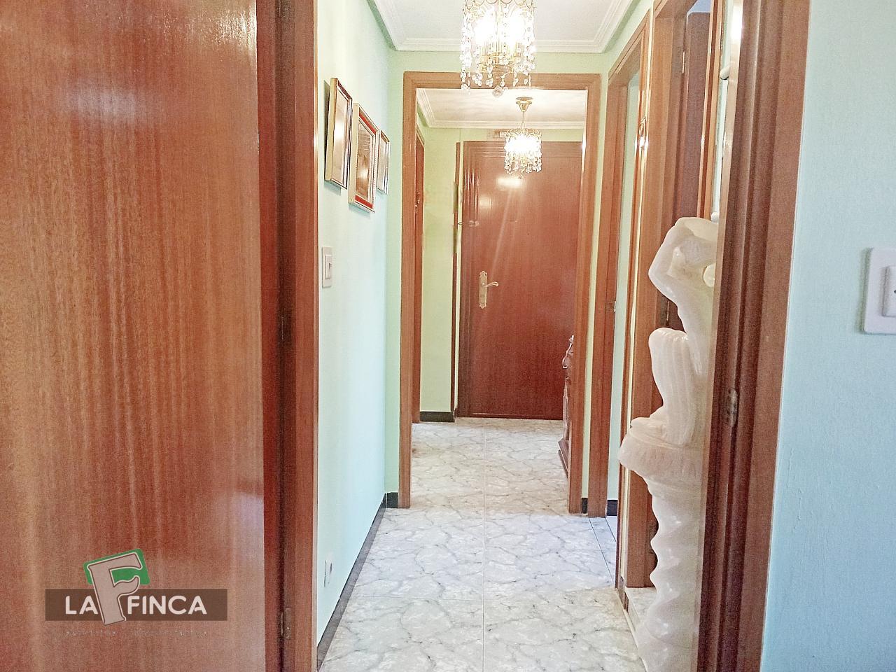 Venta de piso en Oviedo