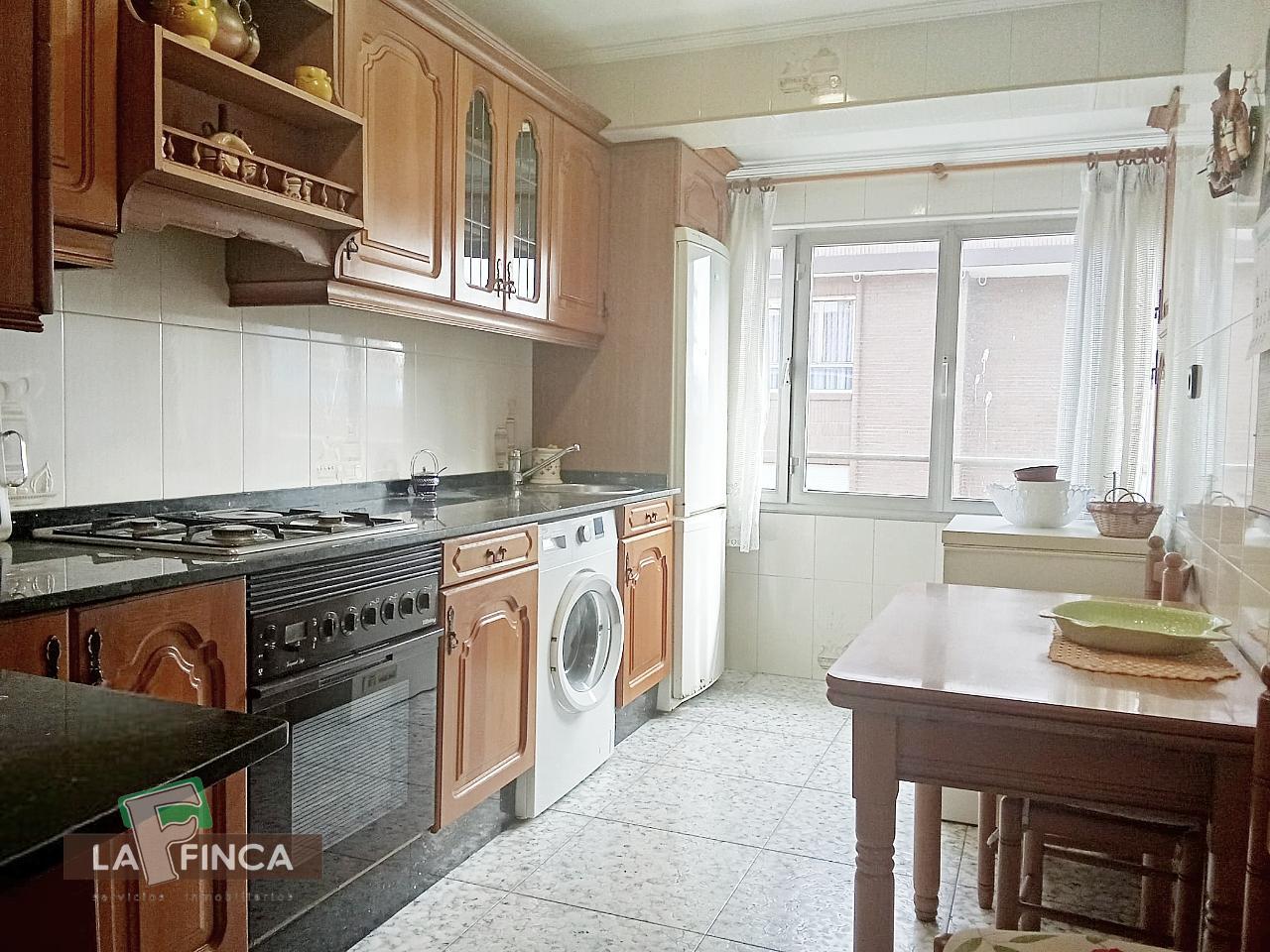 Venta de piso en Oviedo