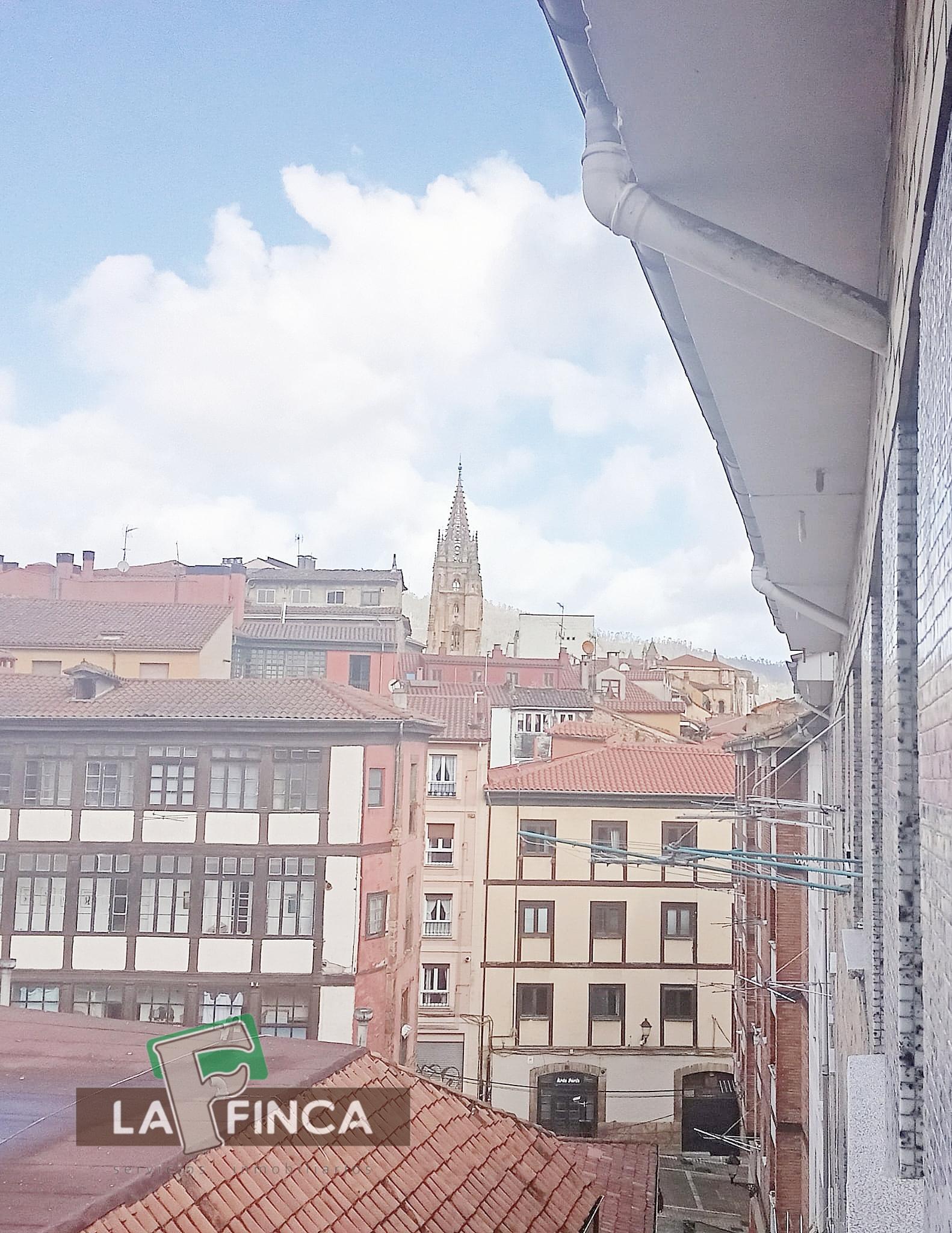 Venta de piso en Oviedo