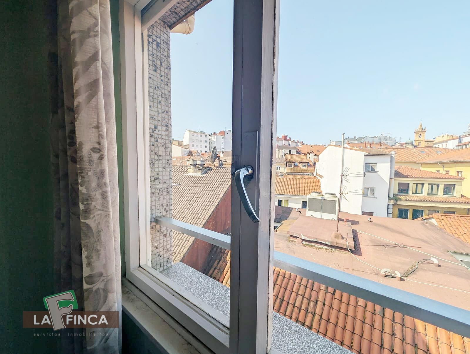 For sale of flat in Oviedo