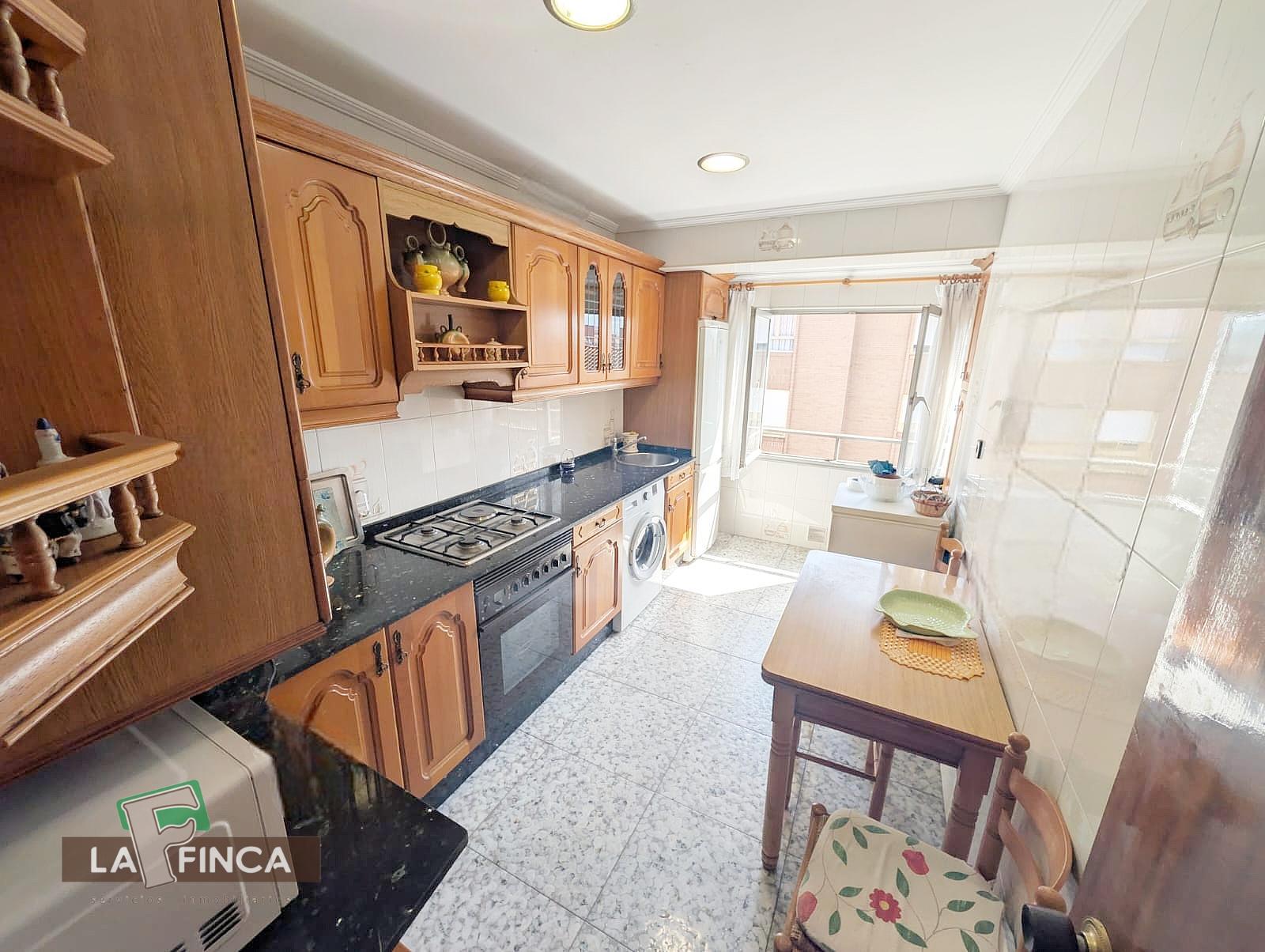 For sale of flat in Oviedo