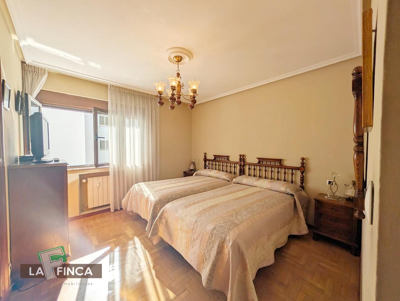 Venta de piso en Oviedo