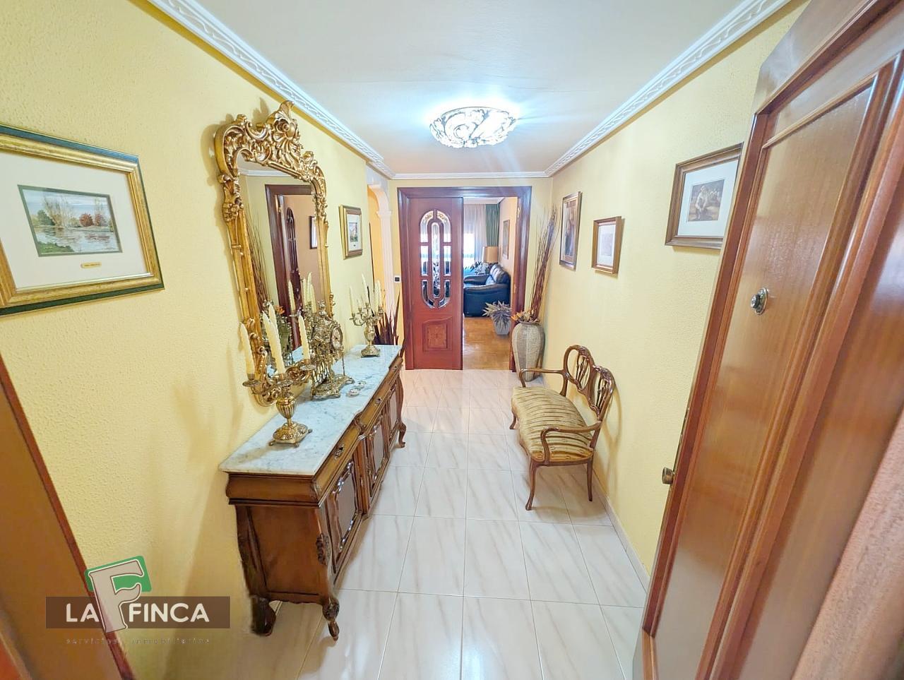 Venta de piso en Oviedo