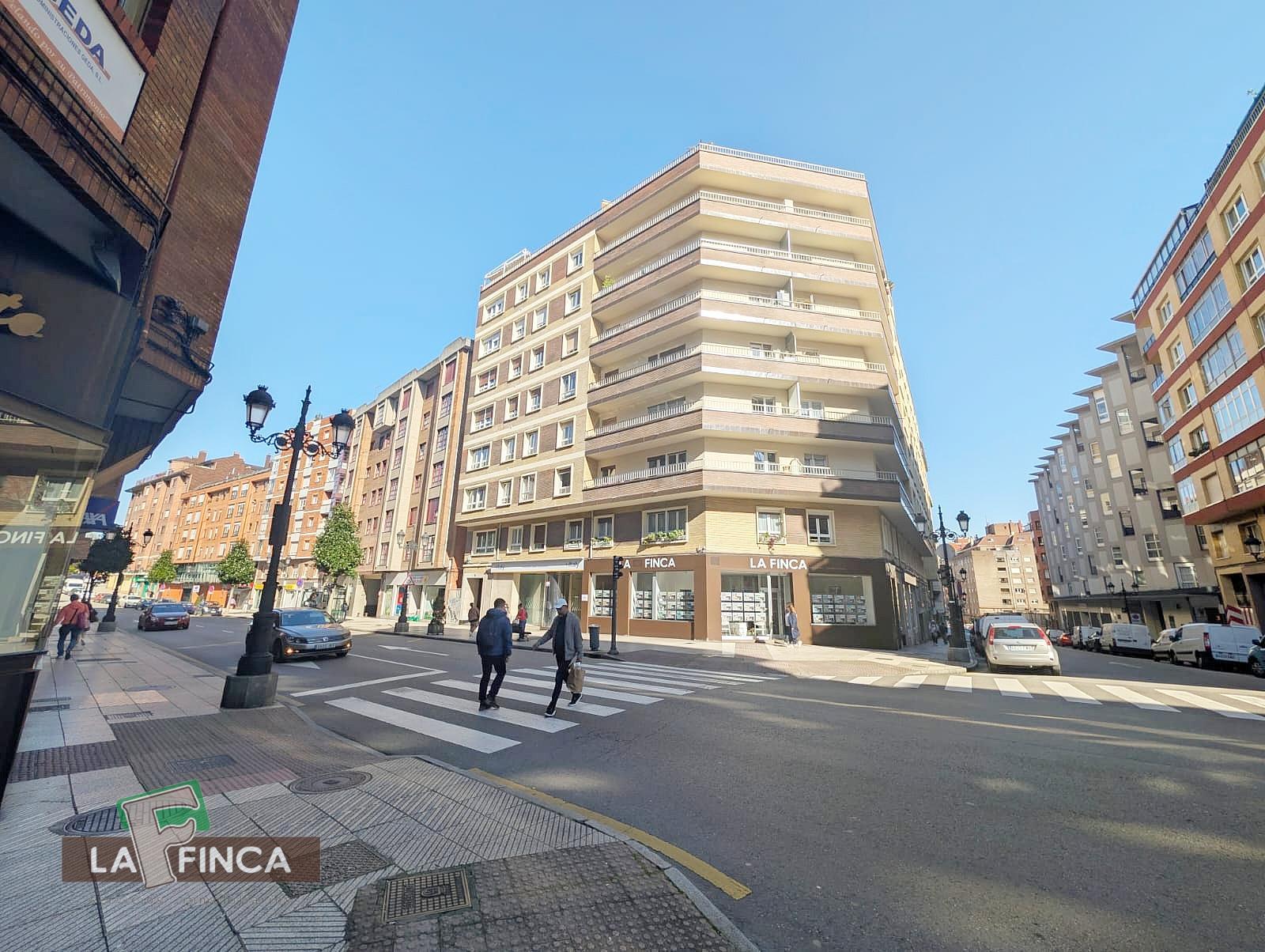 Venta de piso en Oviedo