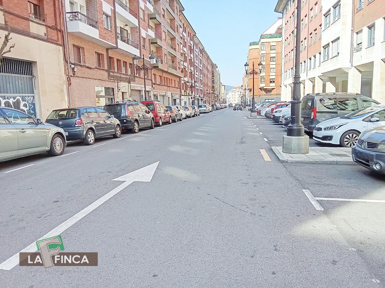 Venta de piso en Oviedo