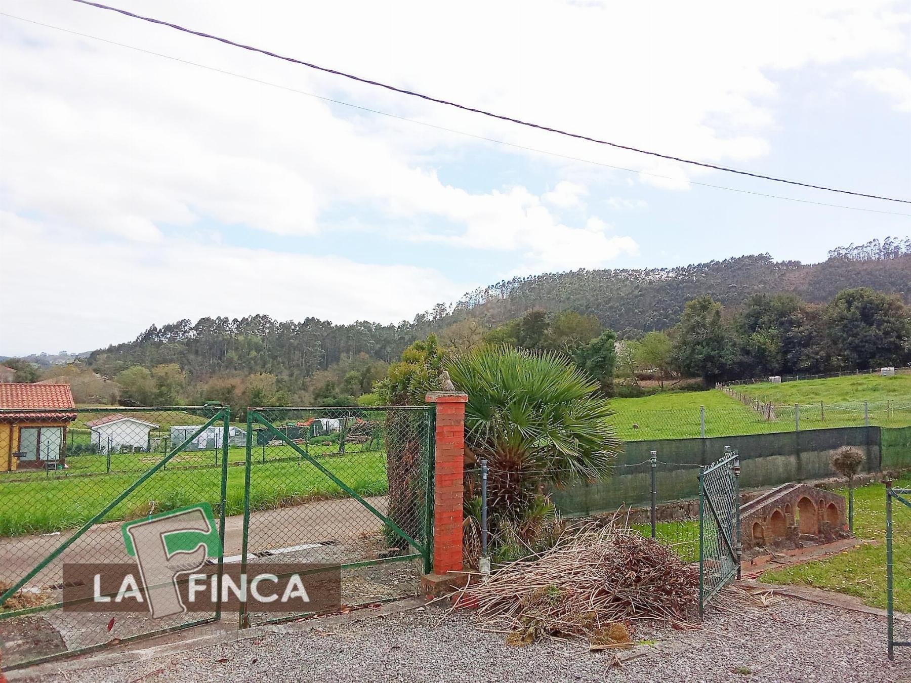 Venta de terreno en Oviedo