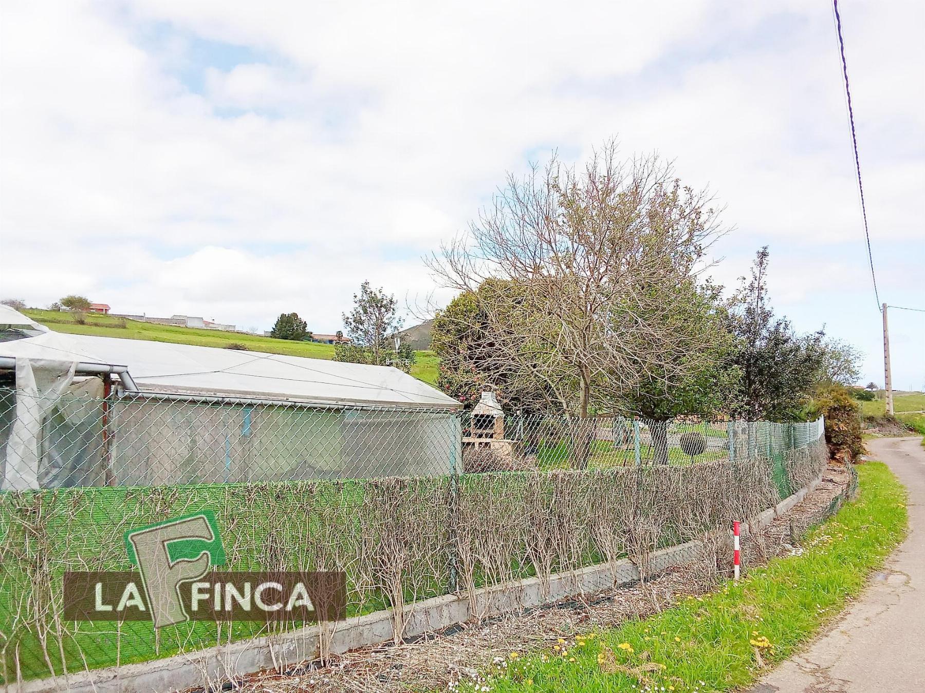 Venta de terreno en Oviedo