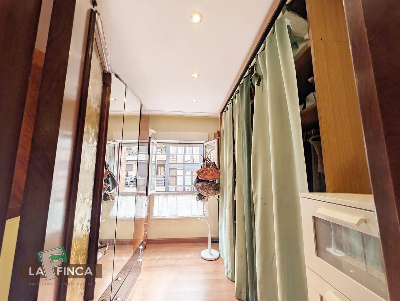 Venta de piso en Oviedo