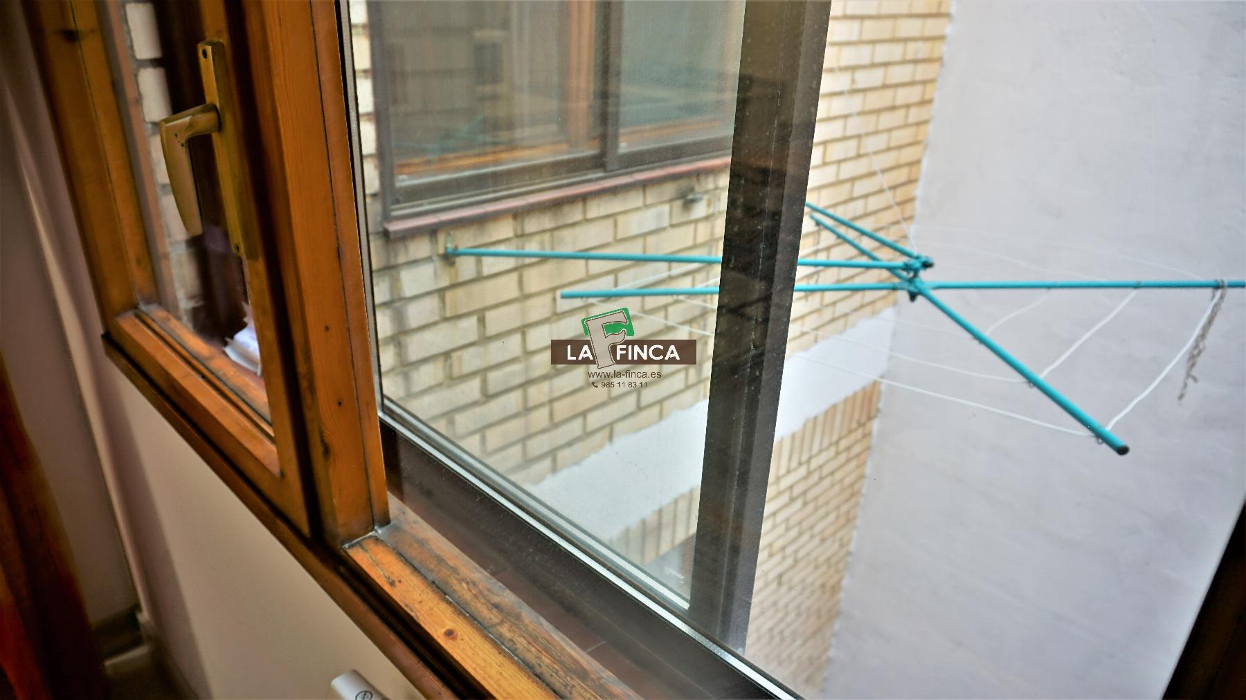 Venta de piso en Oviedo