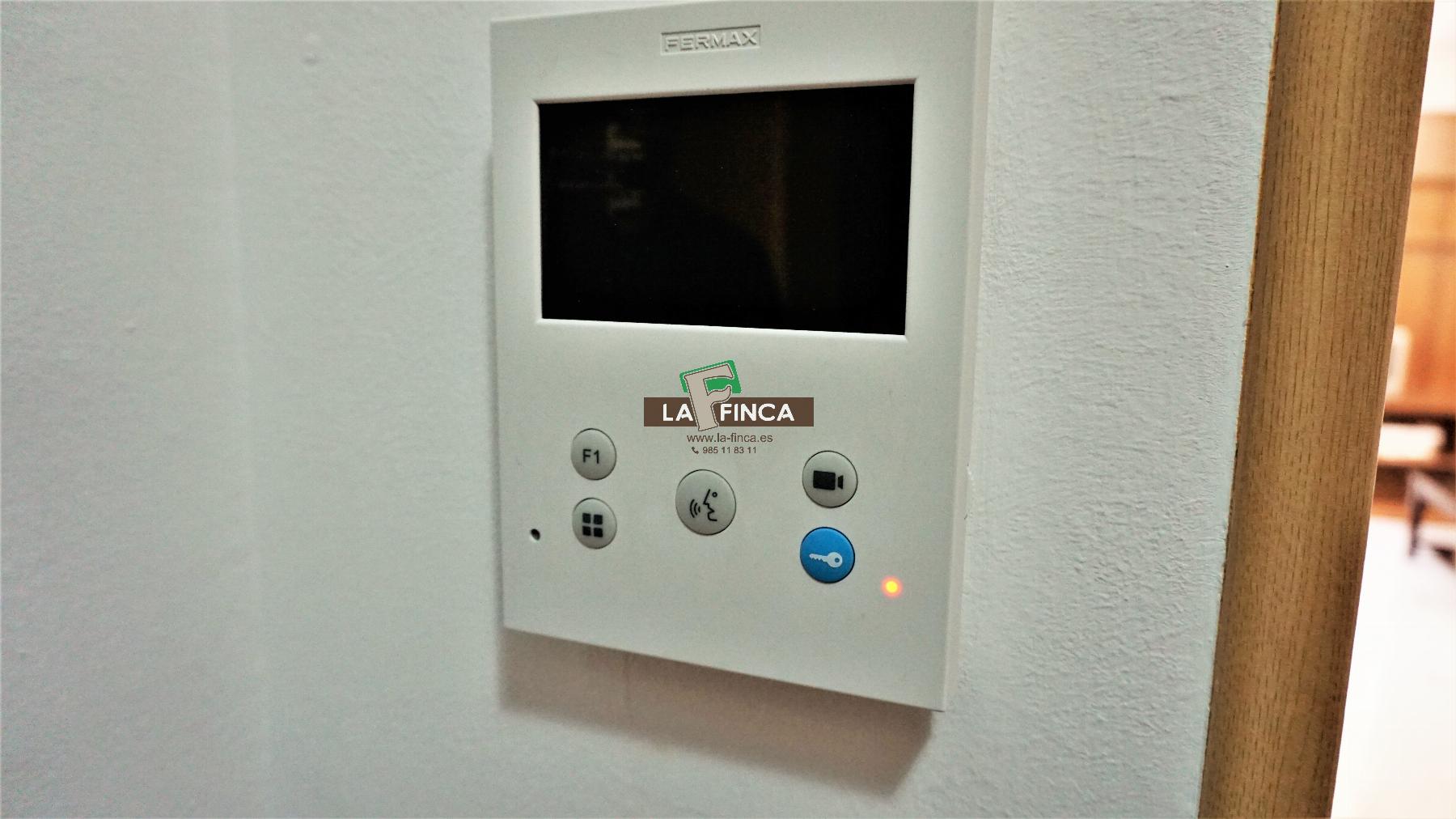 Venta de piso en Oviedo