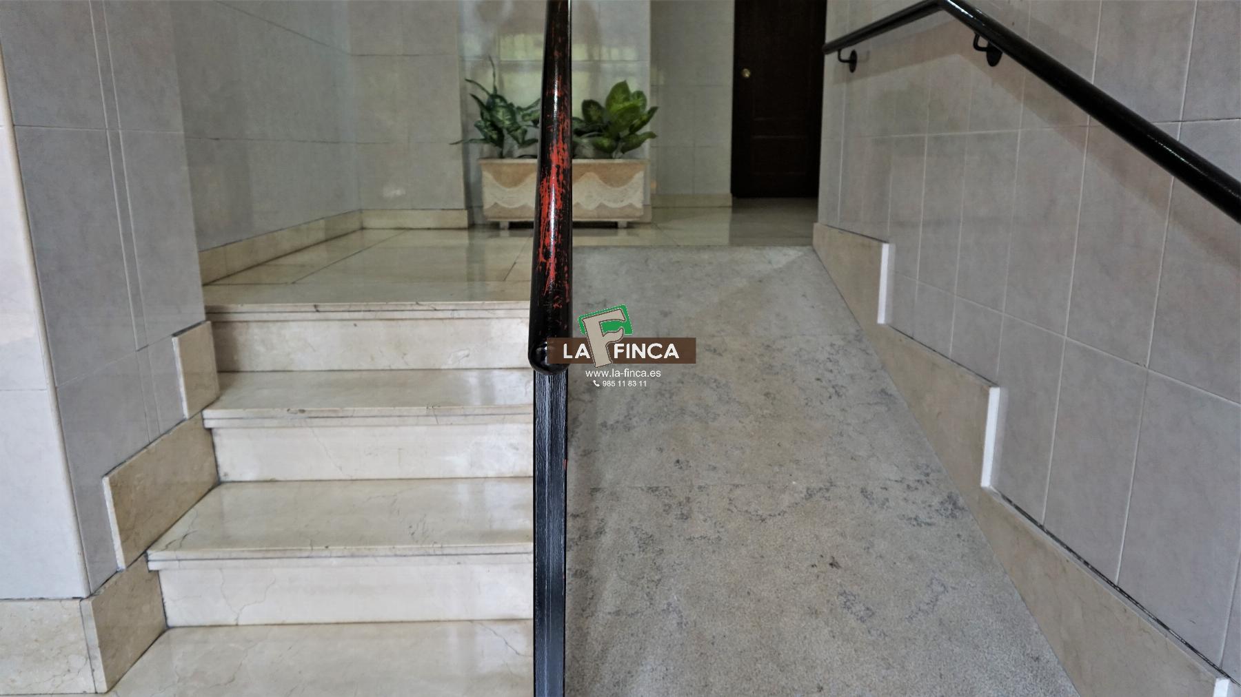 Venta de piso en Oviedo