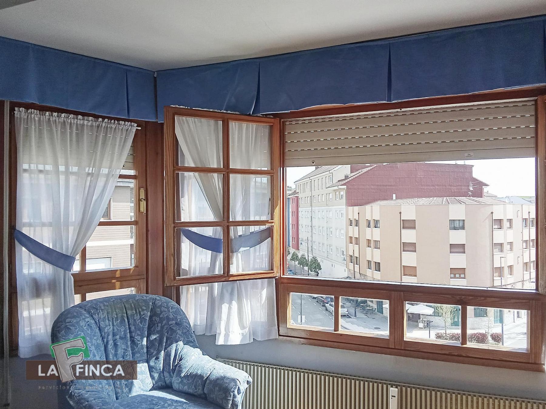 Venta de piso en Lugones