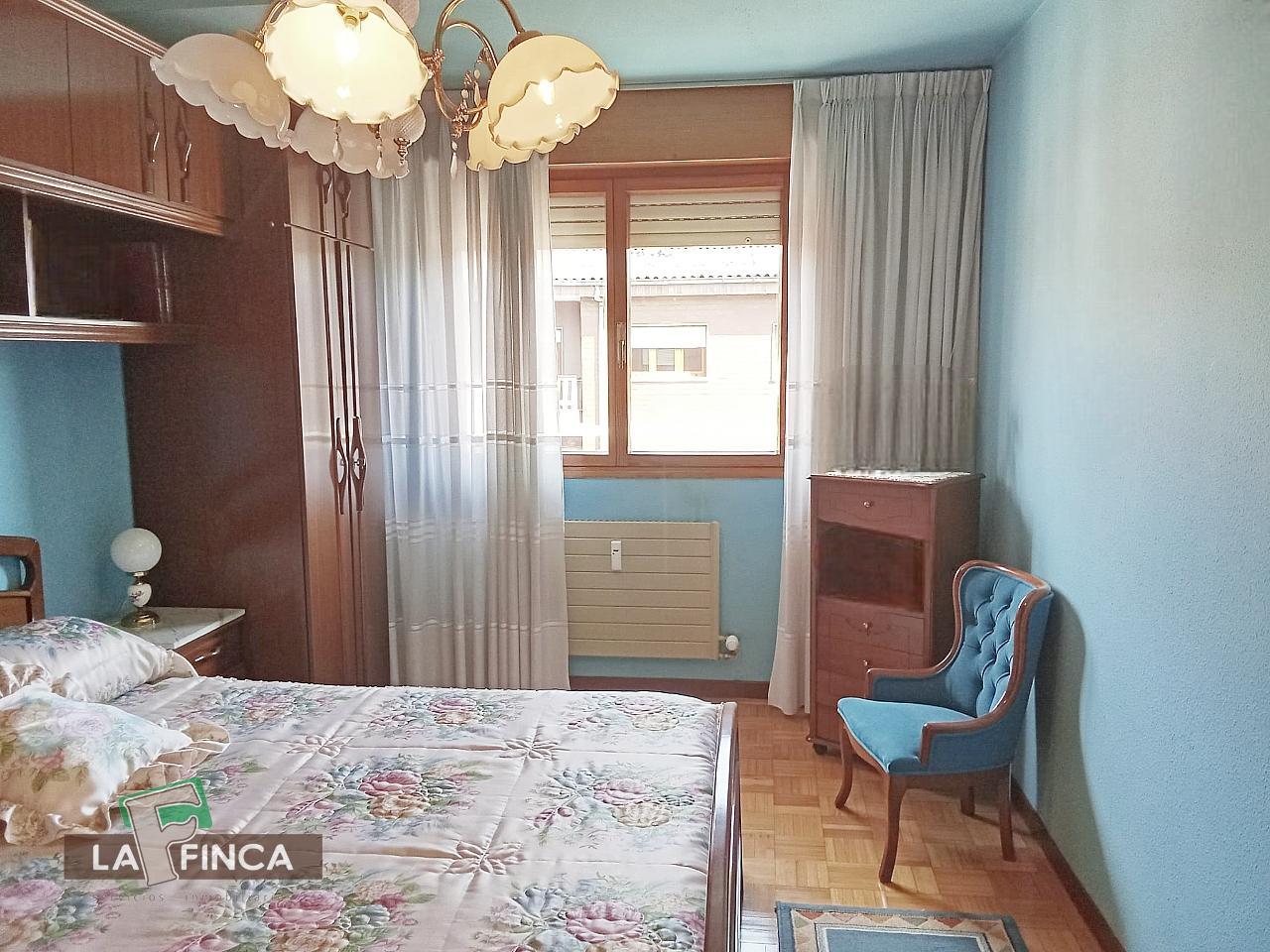 Venta de piso en Lugones