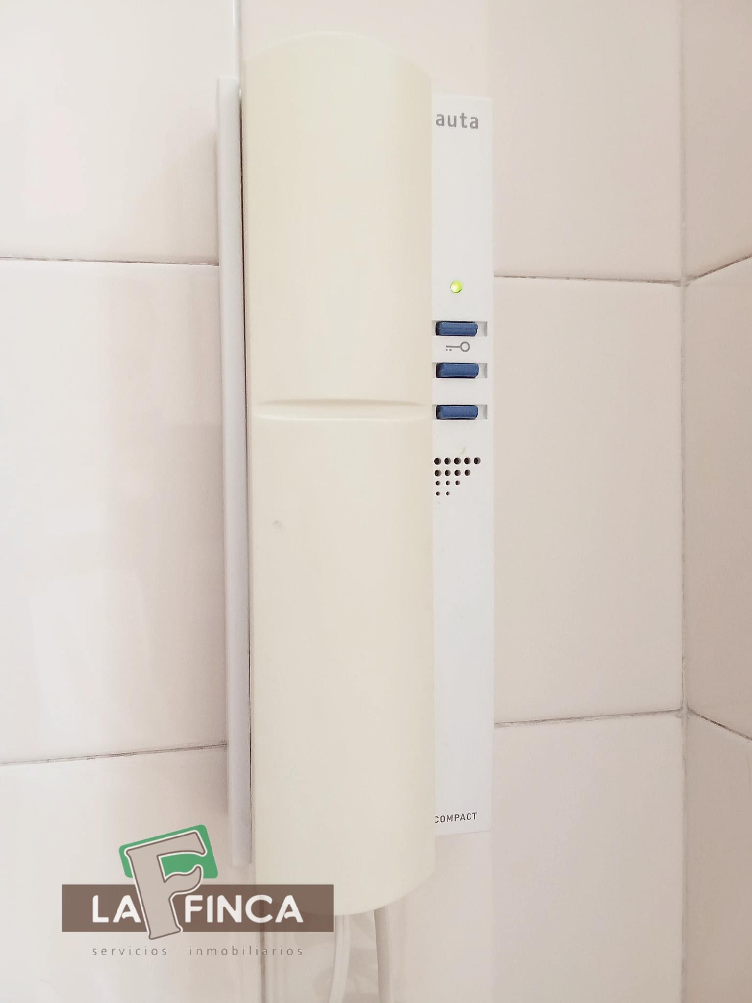 Venta de piso en Lugones