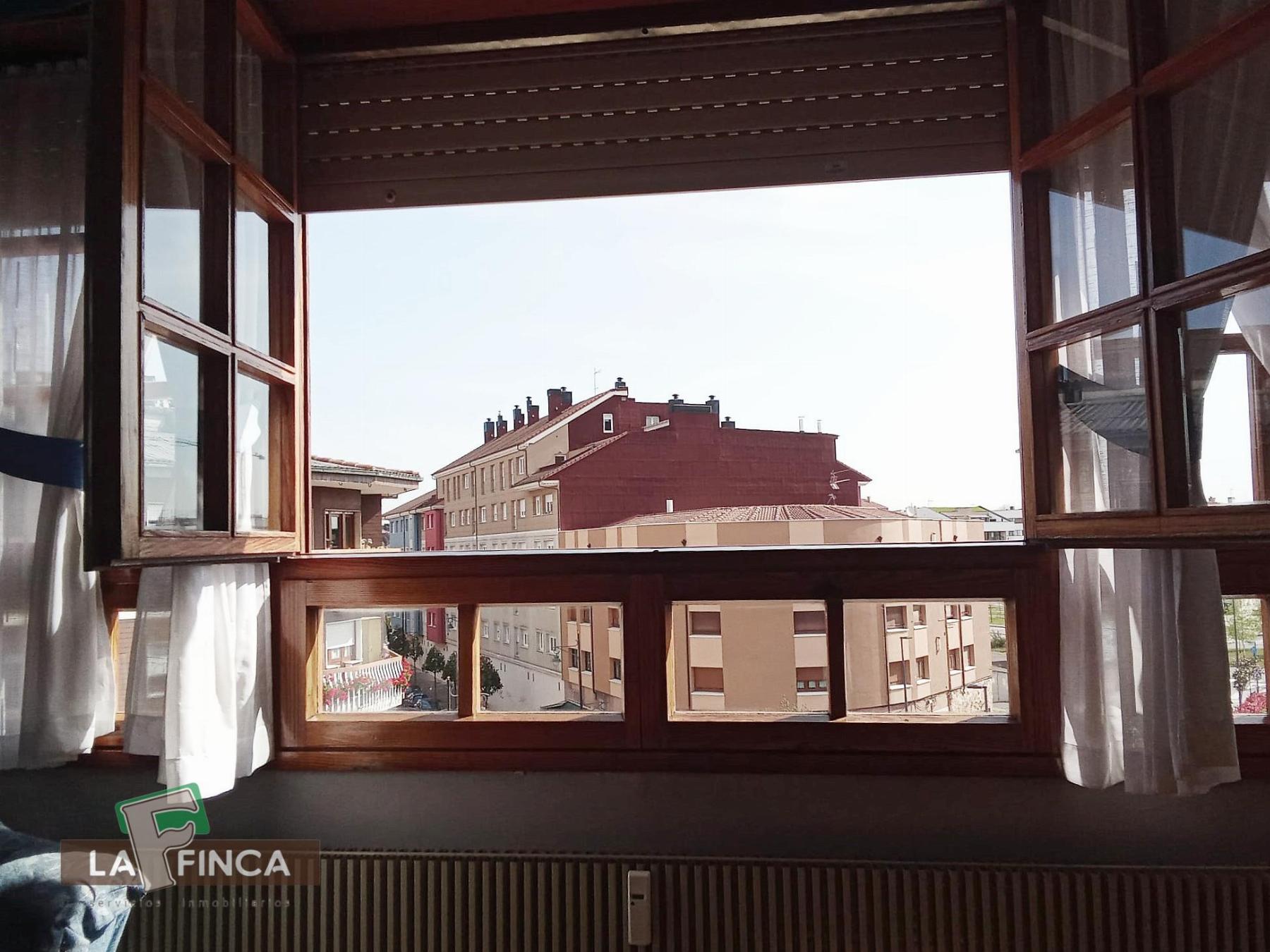 Venta de piso en Lugones