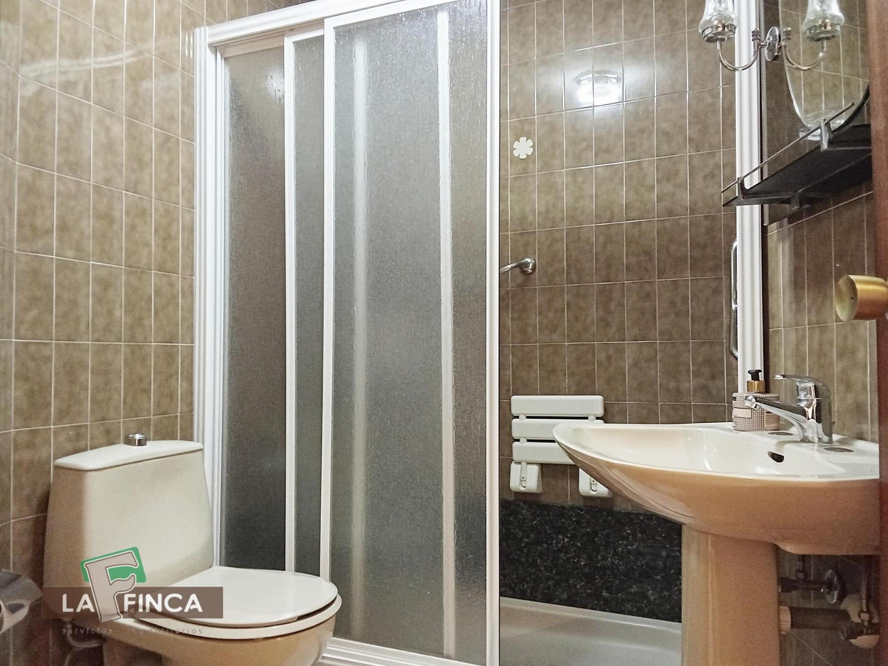 Venta de piso en Lugones