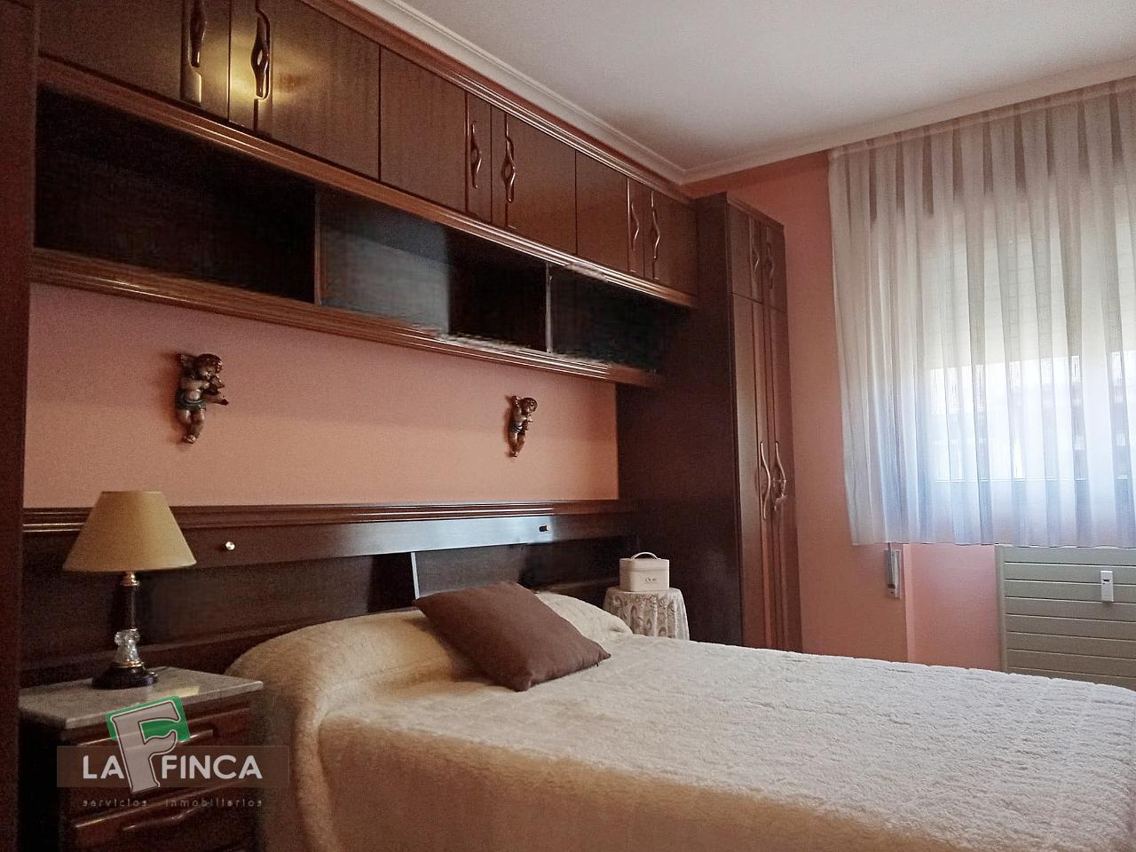 Venta de piso en Lugones