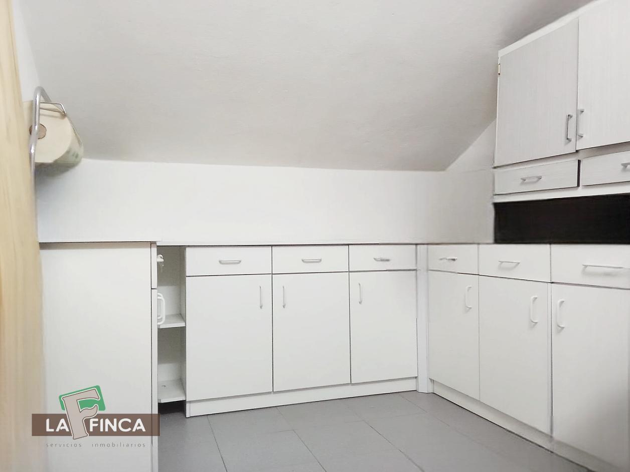 Venta de piso en Lugones