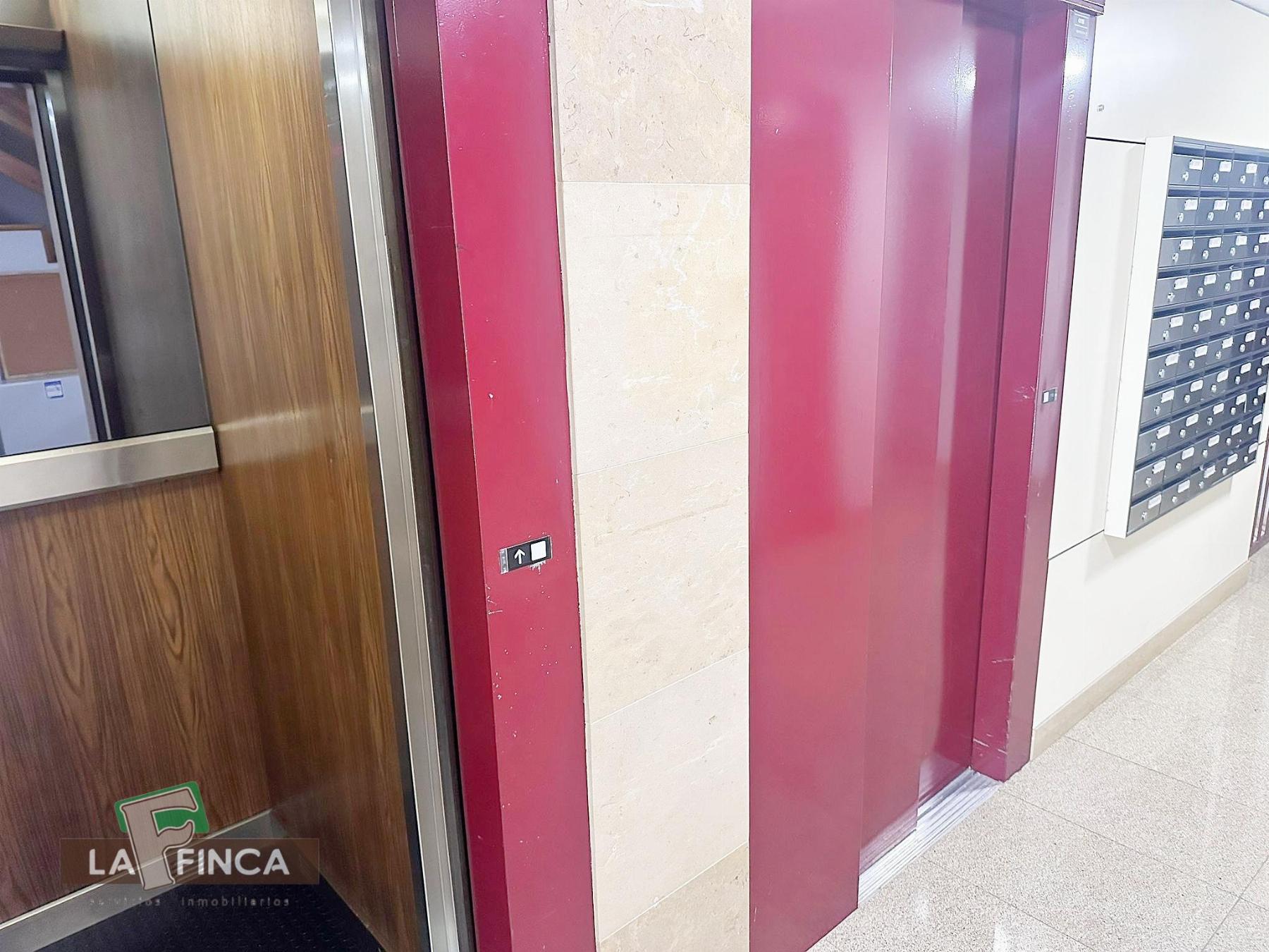 Venta de piso en Oviedo