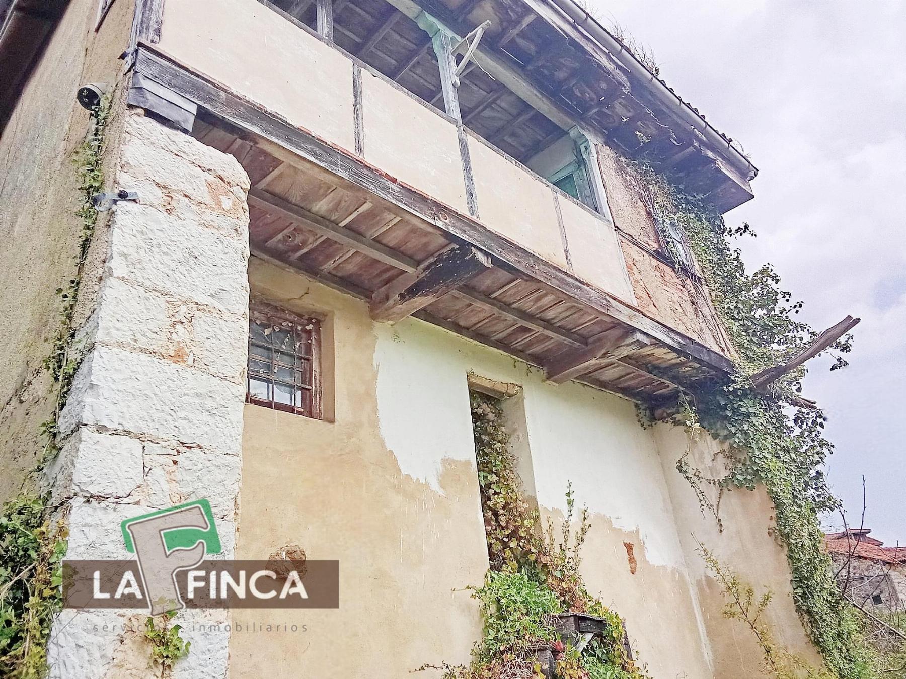 Venta de casa en Santo Adriano