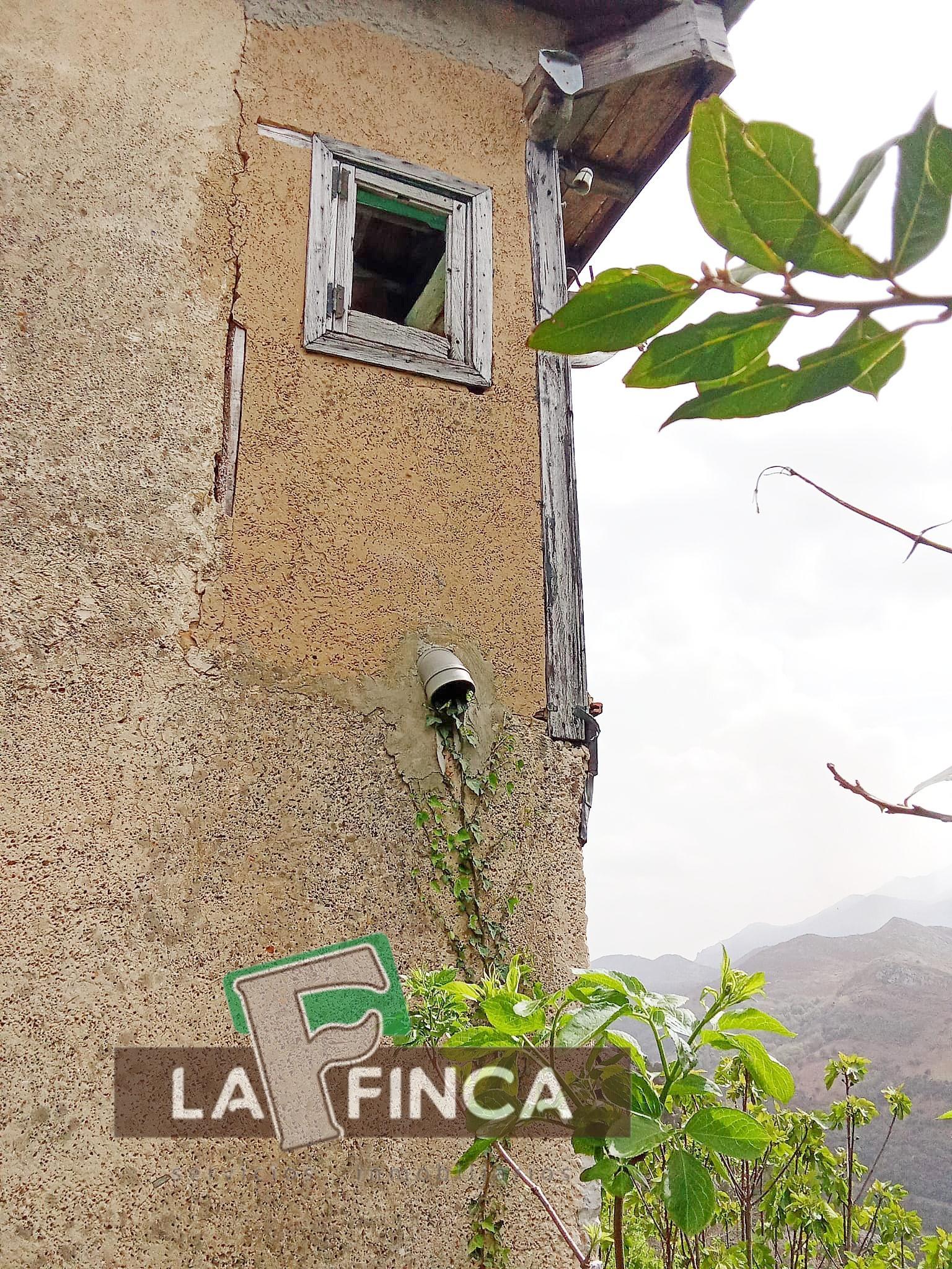 Venta de casa en Santo Adriano