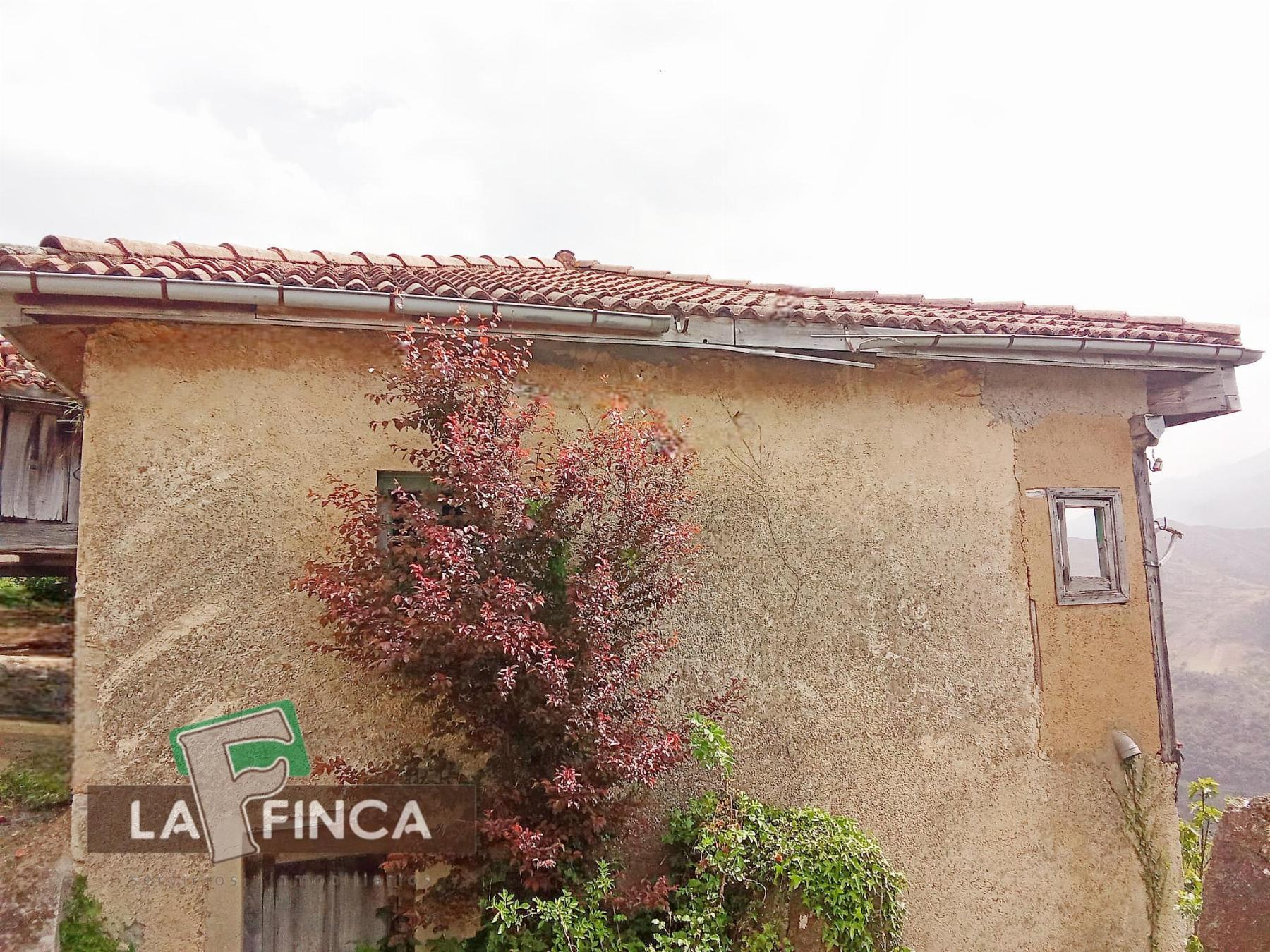 Venta de casa en Santo Adriano