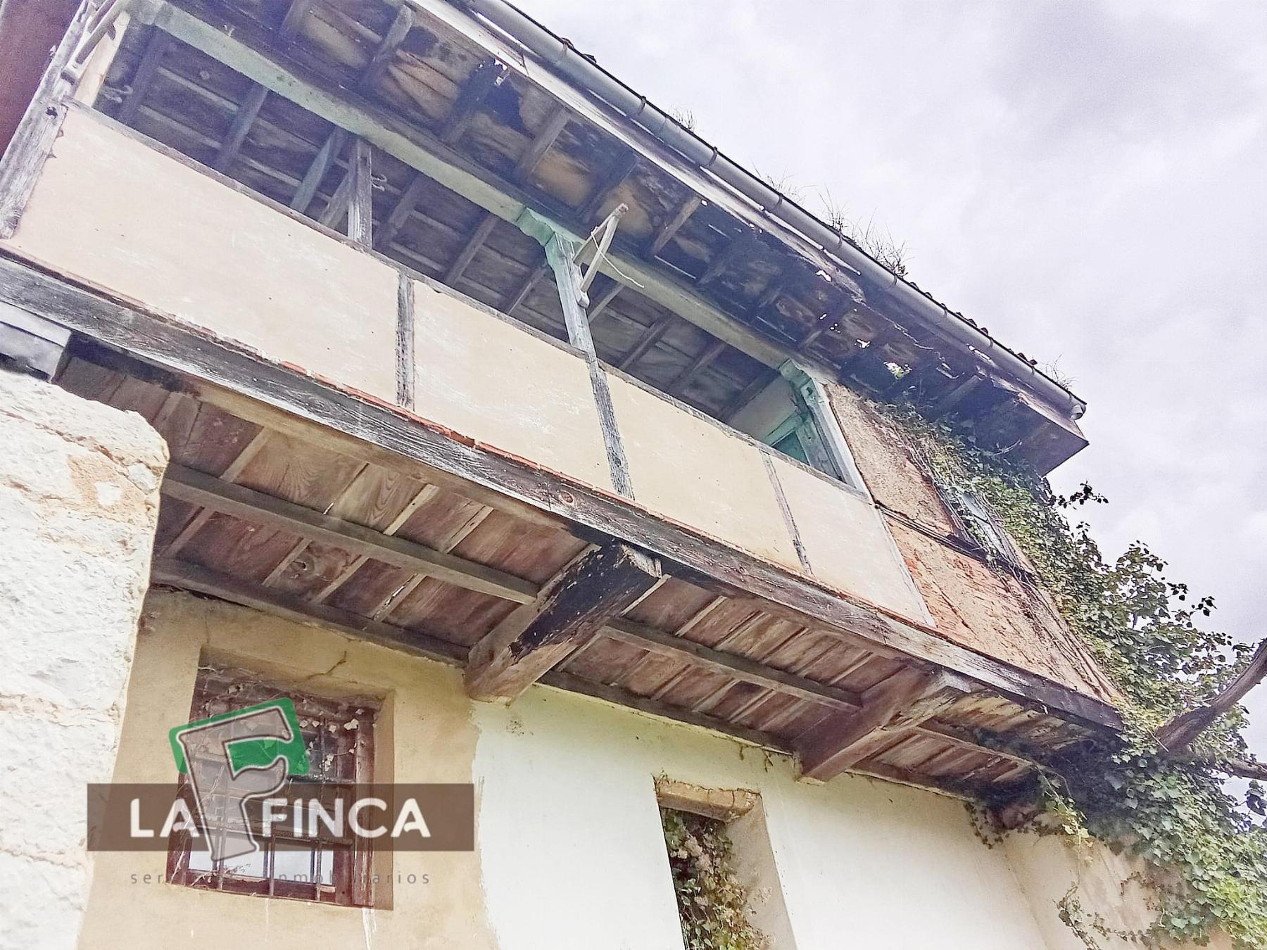 Venta de casa en Santo Adriano