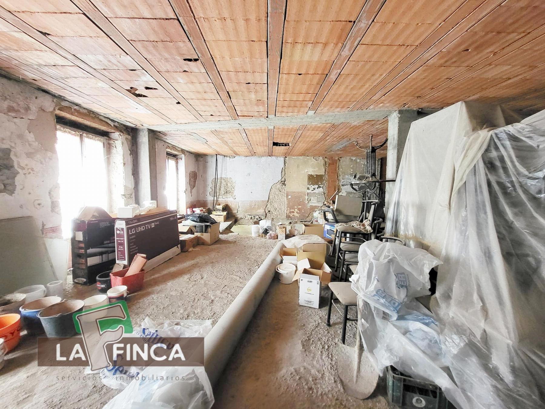 Venta de edificio en Pravia