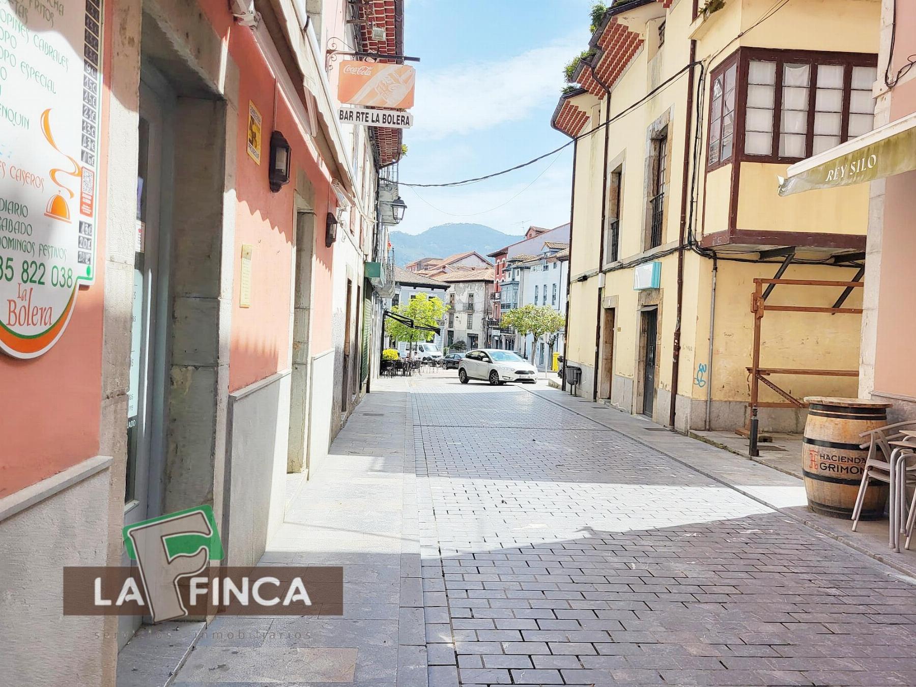 Venta de edificio en Pravia