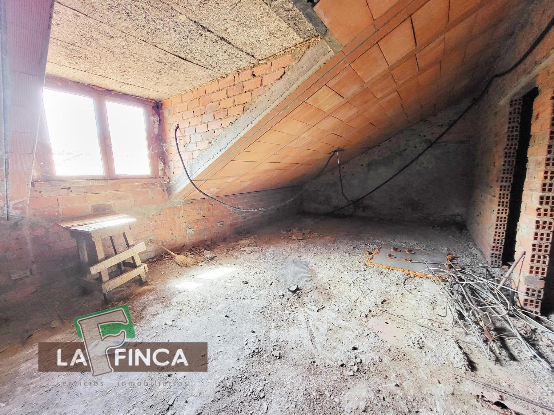 Venta de edificio en Pravia