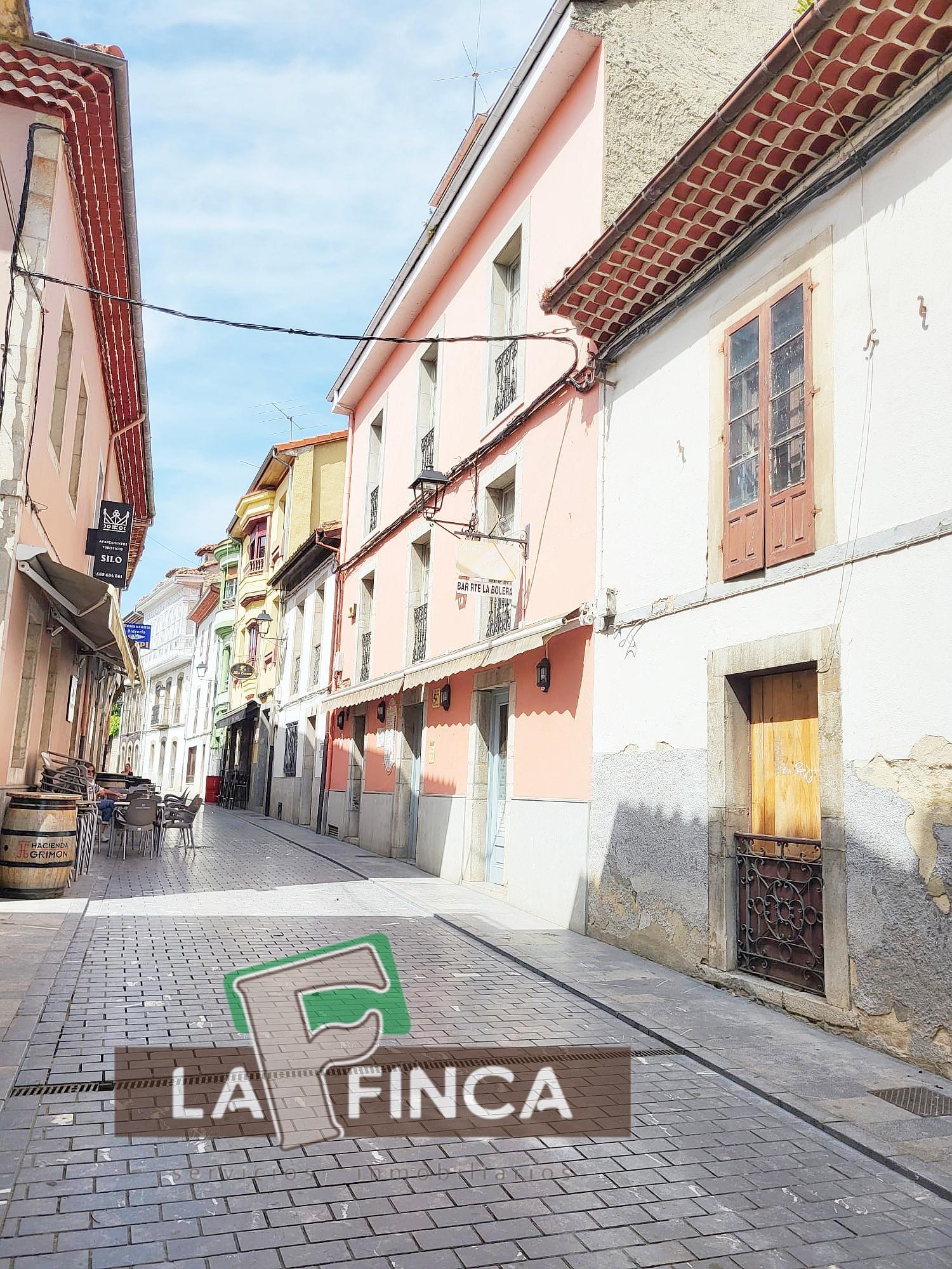 Venta de edificio en Pravia