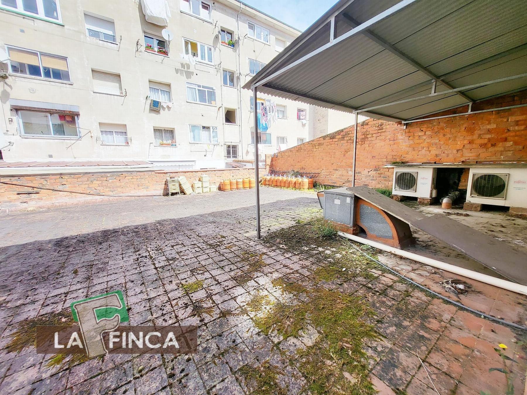 Venta de edificio en Pravia