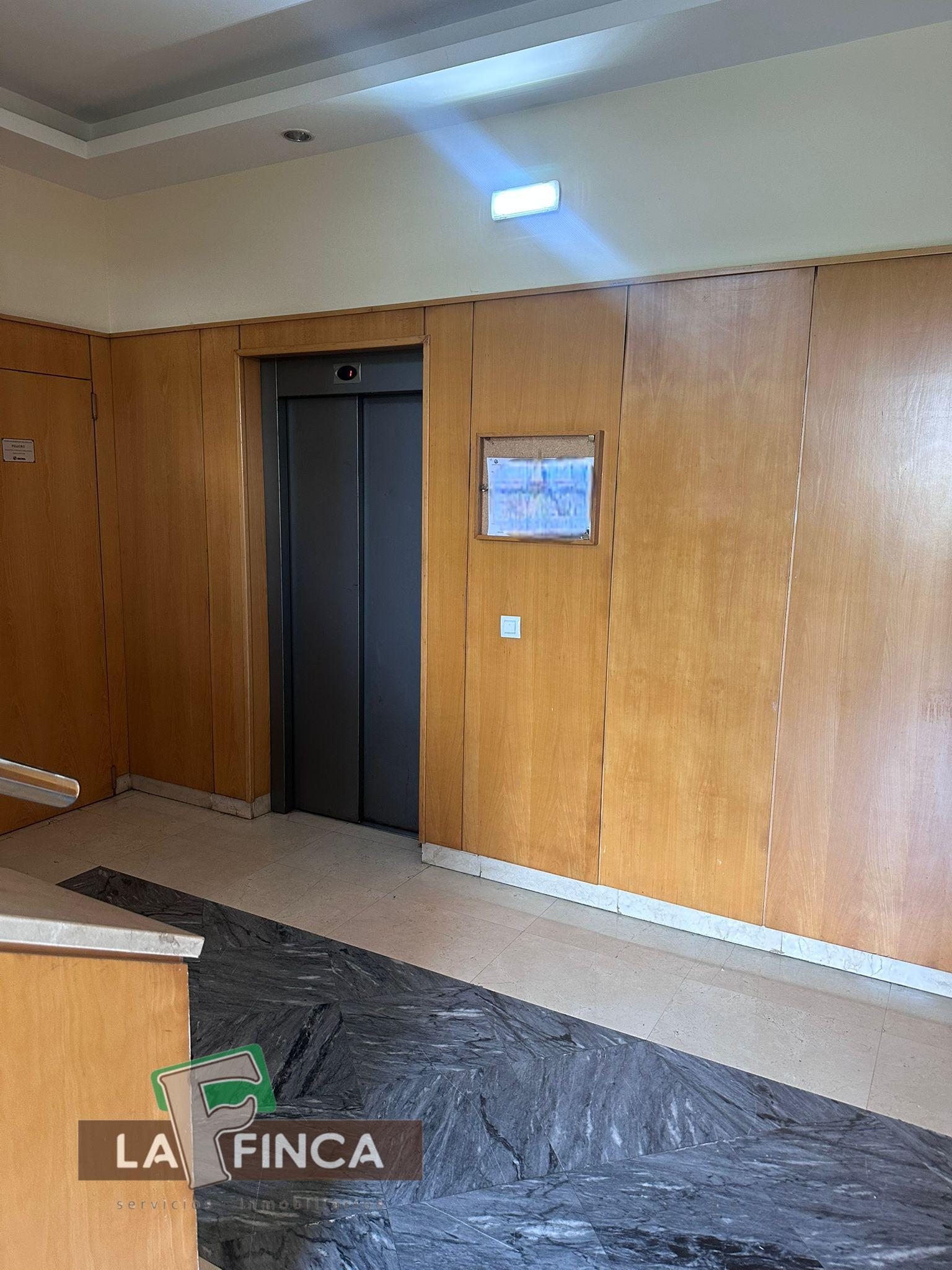 Venta de piso en Oviedo