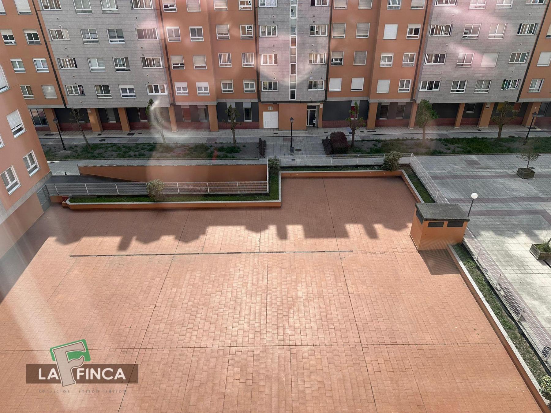 Venta de piso en Oviedo