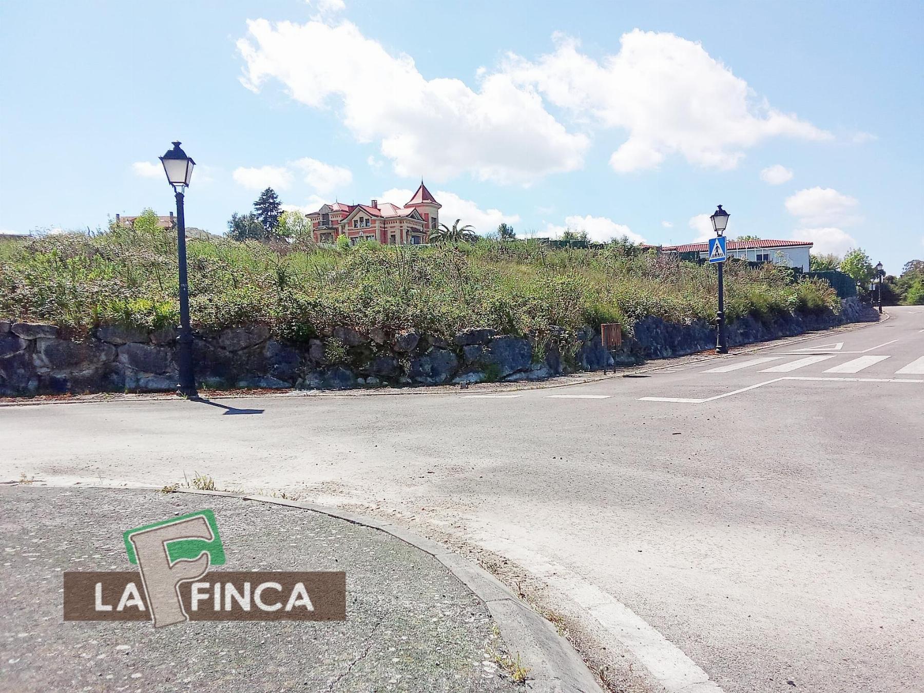 Venta de terreno en Oviedo