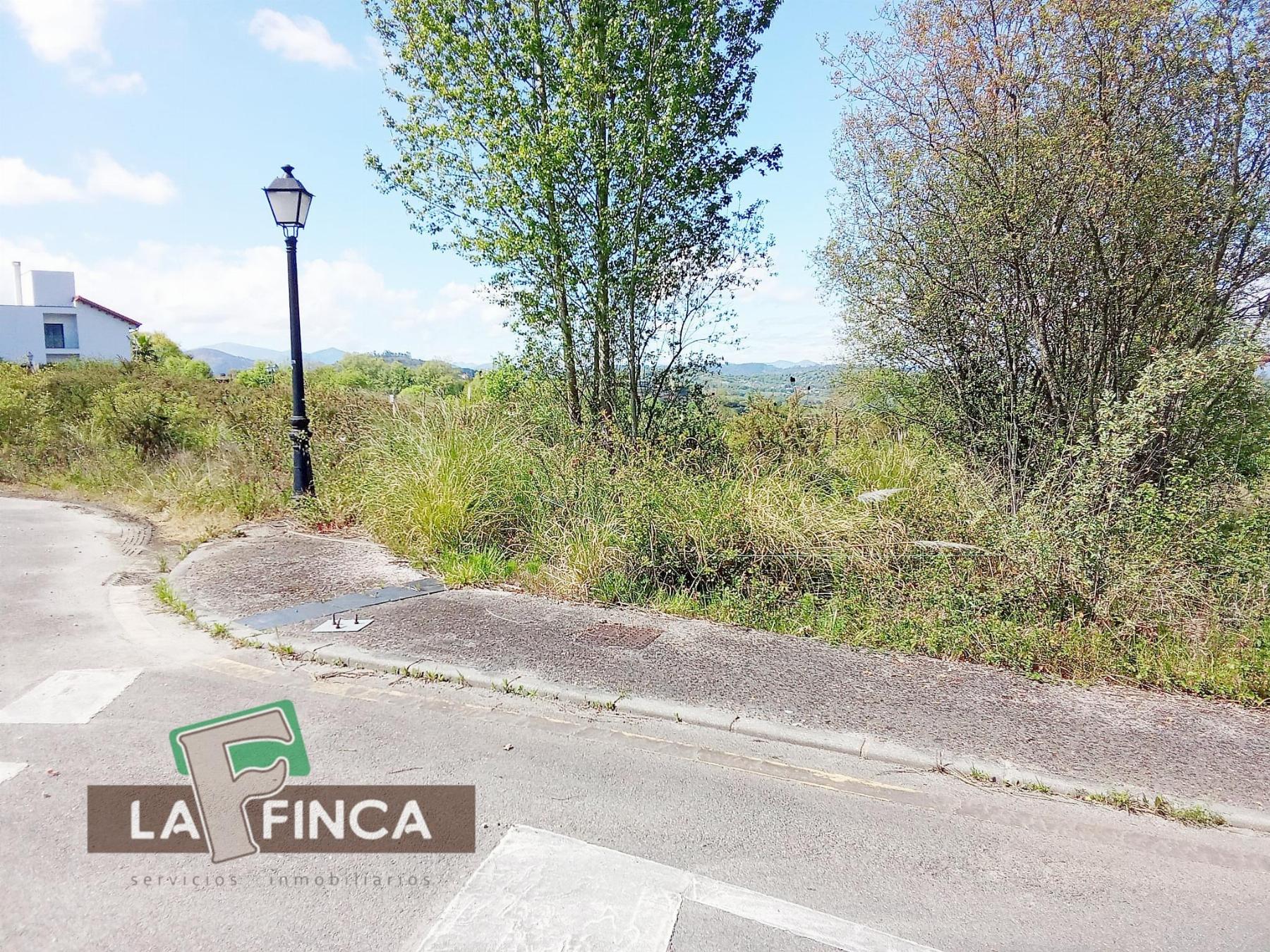 Venta de terreno en Oviedo