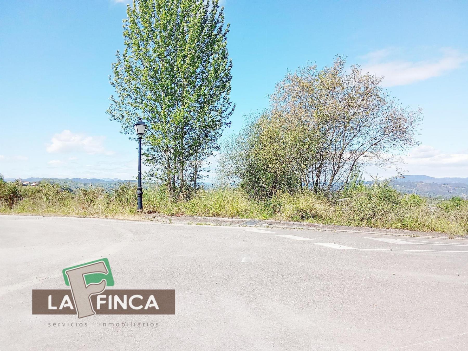 Venta de terreno en Oviedo