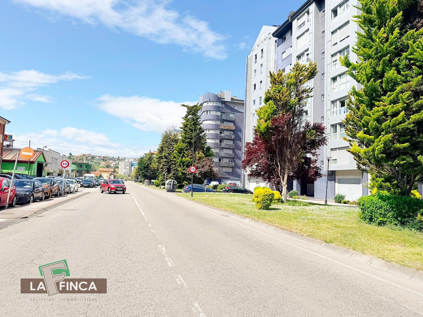 Venta de piso en Castrillón