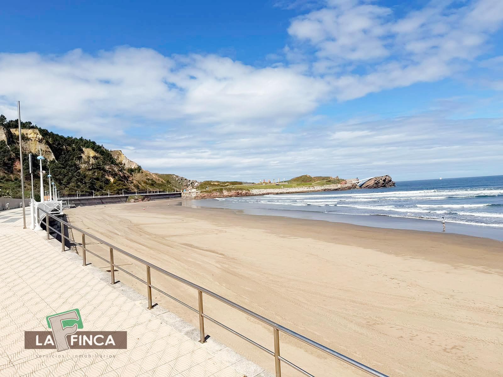 Venta de piso en Castrillón