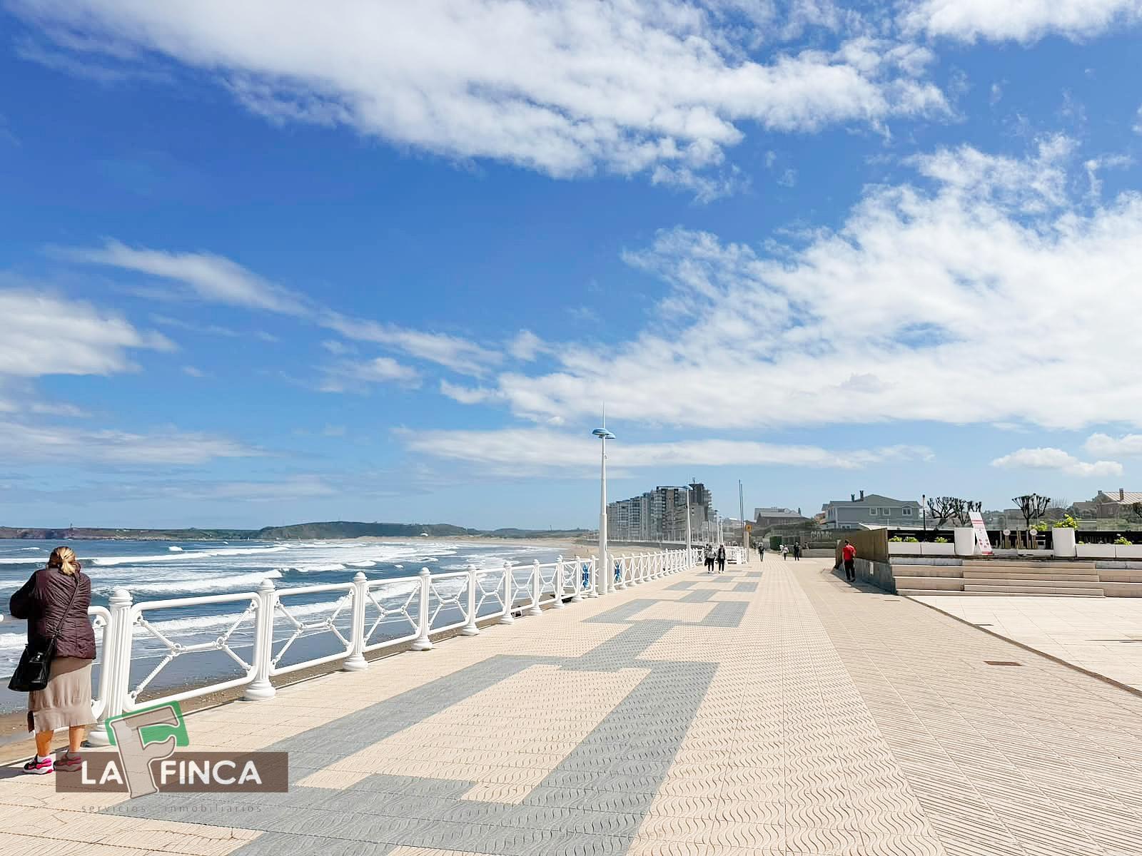 Venta de piso en Castrillón